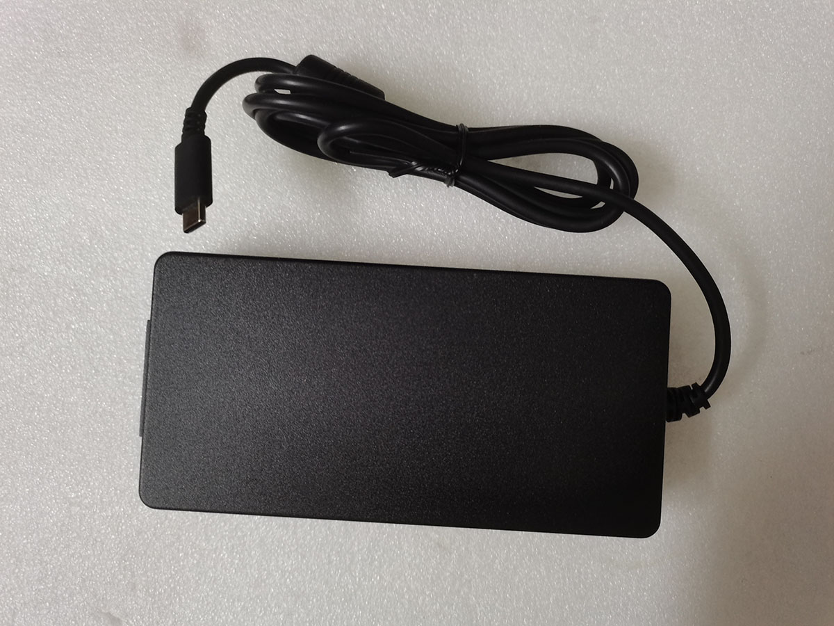 Nuevo Slim OEM FSP 28V 5A FSP1 - Pc Gaming News reseña y precio